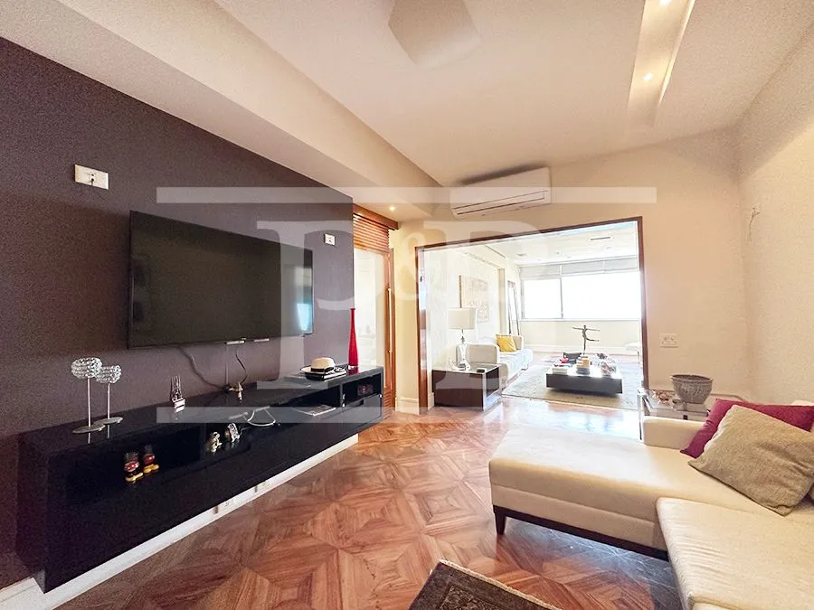 4-bedroom apartment with 4 bathrooms and 190 m² — photo 8