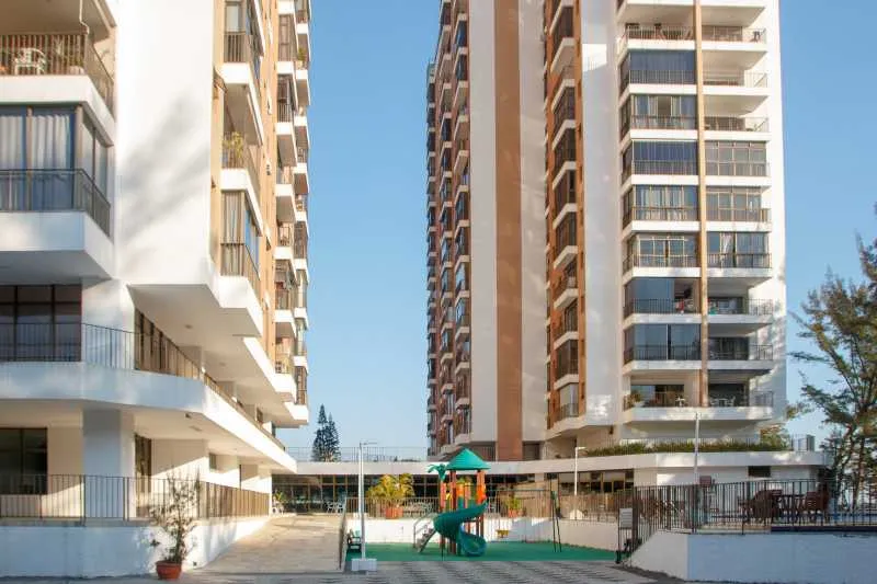 72 m² apartment with a water view and a grill on the balcony — photo 11