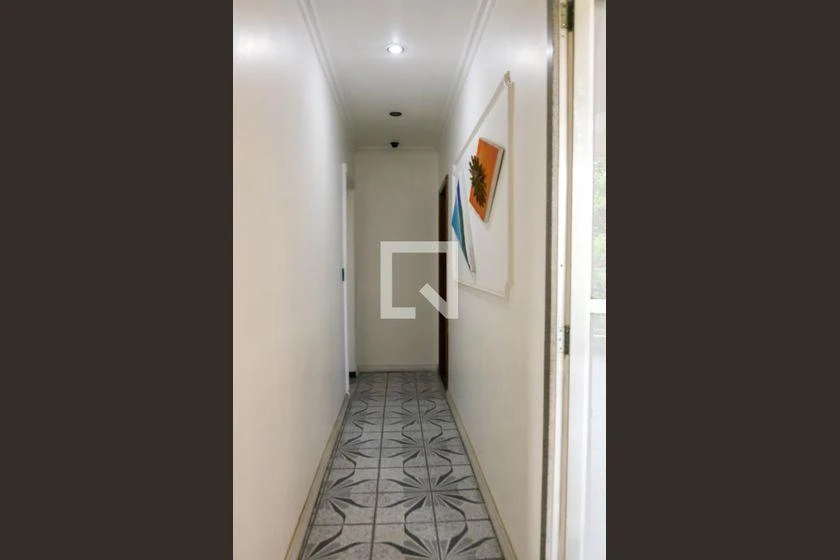 Furnished house with 4 bedrooms and 550 m² with air conditioning — photo 21