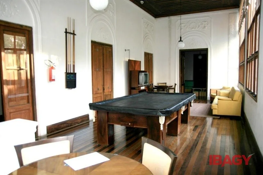Furnished 3-bedroom apartment with integrated kitchen — photo 58