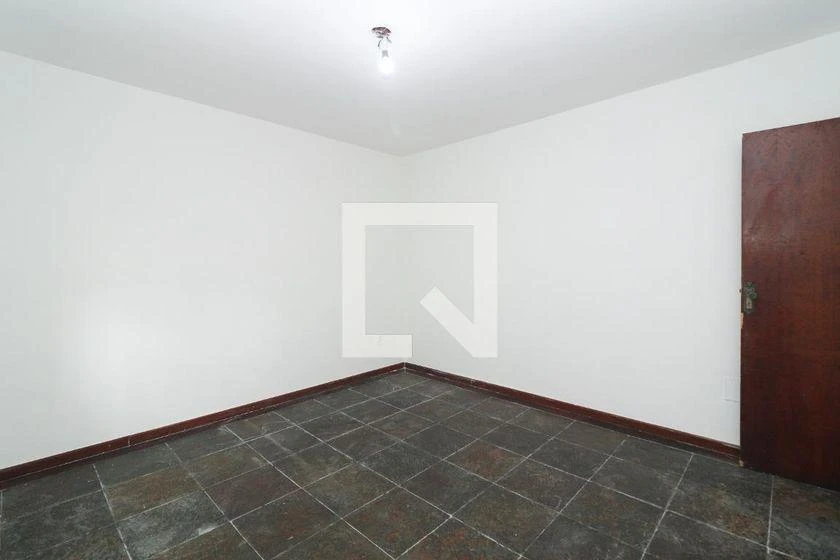 Будинок: 3 спальні, 1 з власною ванною кімнатою, 217 м² — photo 6