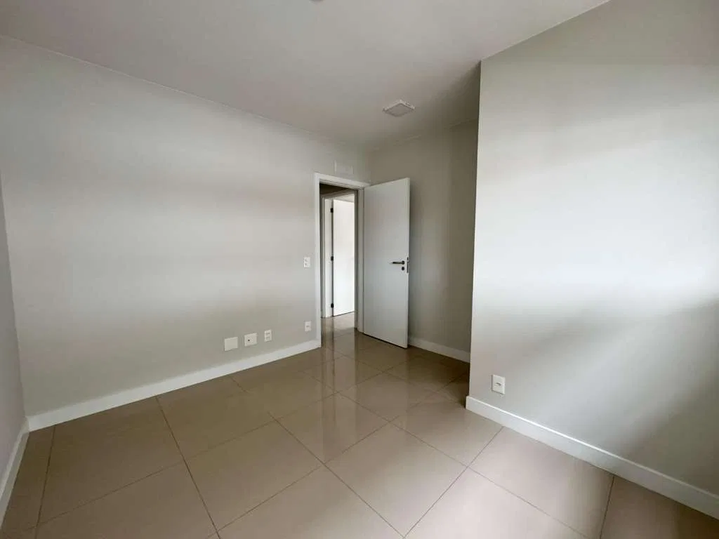 Balcón gourmet y 2 dormitorios: departamento de 80 m² — photo 5