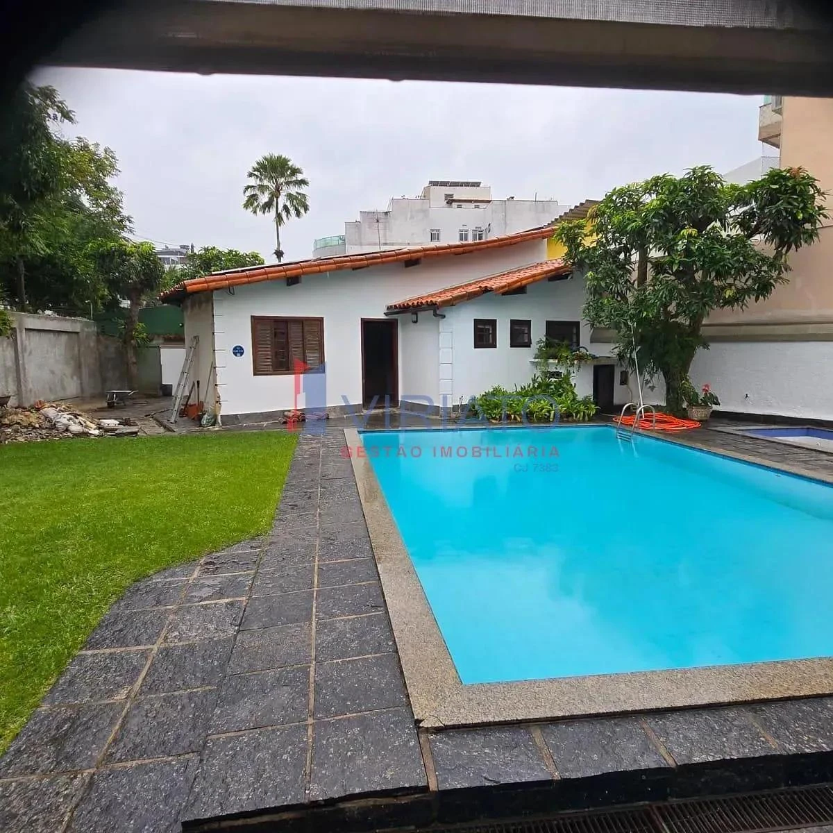 Casa com 4 suítes e 6 banheiros — photo 14