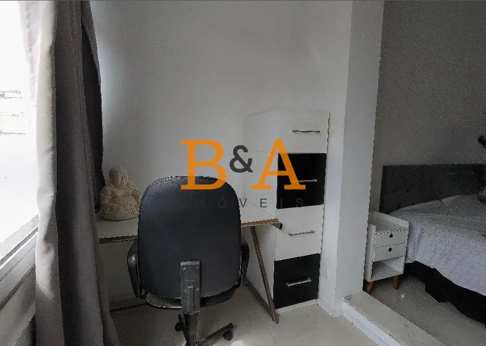 Furnished apartment, 120 m², with a glass-enclosed balcony — photo 16