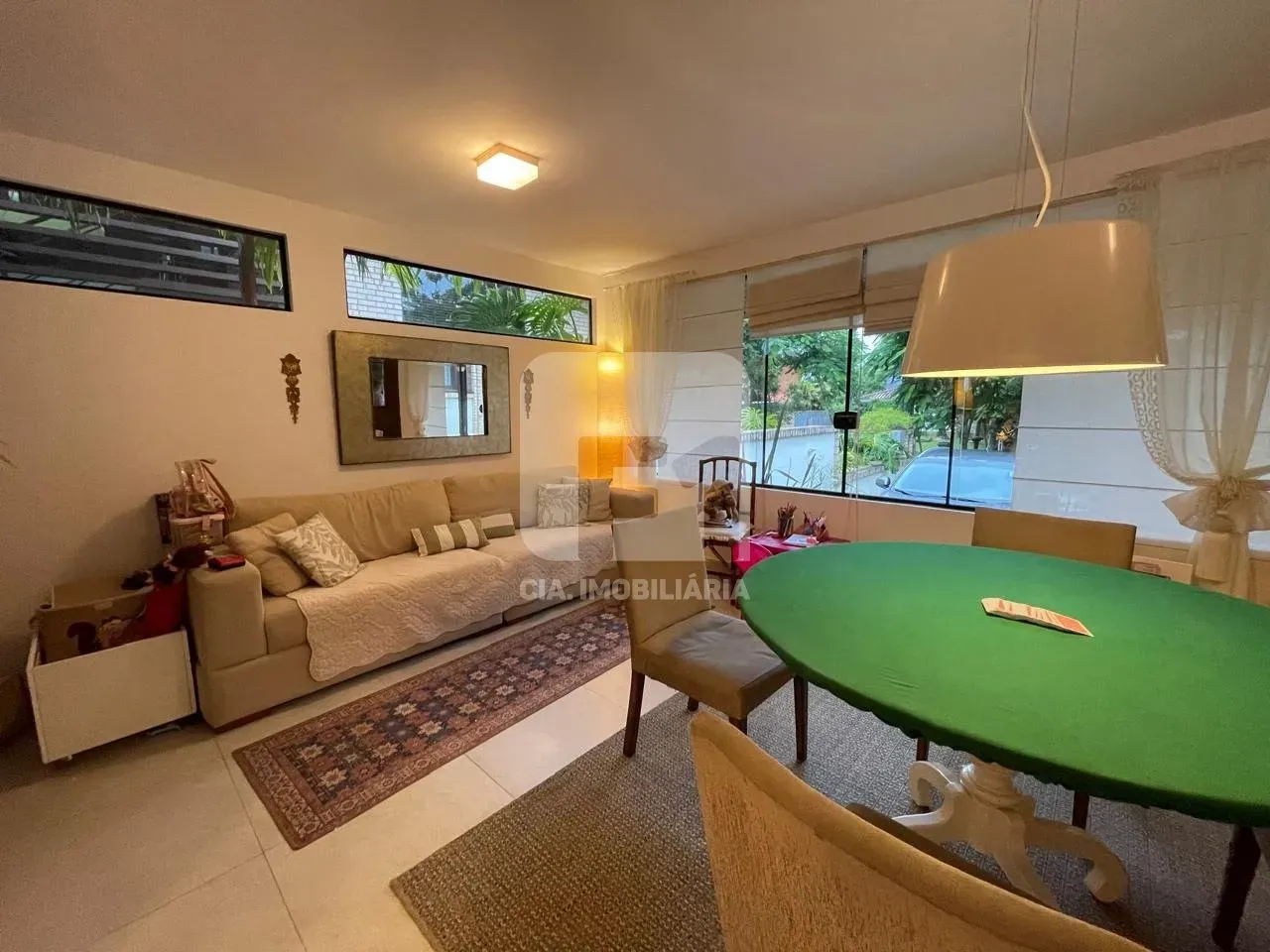Furnished 350 m² house with 6 bedrooms and 3 suites — photo 22