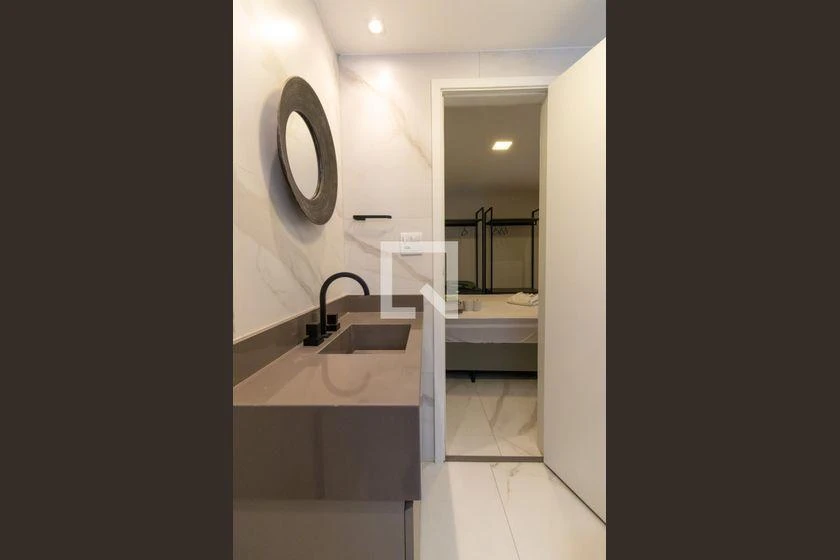 Apartamento mobiliado com 2 quartos e piscina no condomínio — photo 65