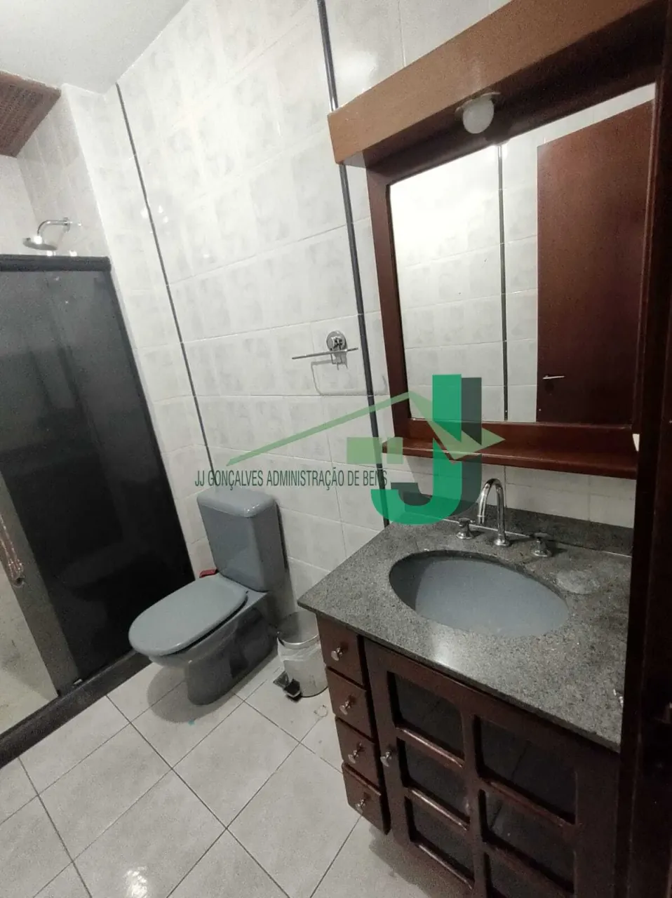 3-bedroom apartment with 3 parking spaces — photo 14