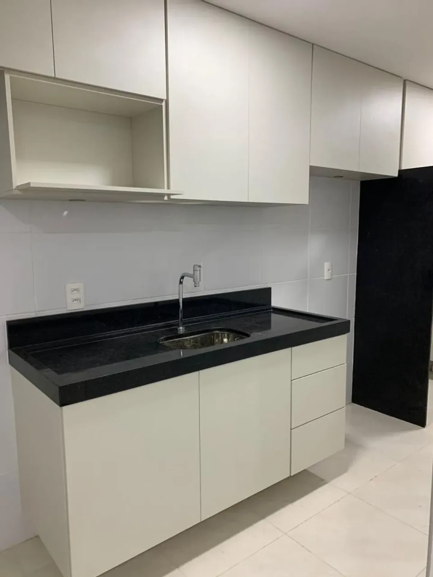 Квартира з 3 спальнями, у будинку є тренажерний зал — photo 20