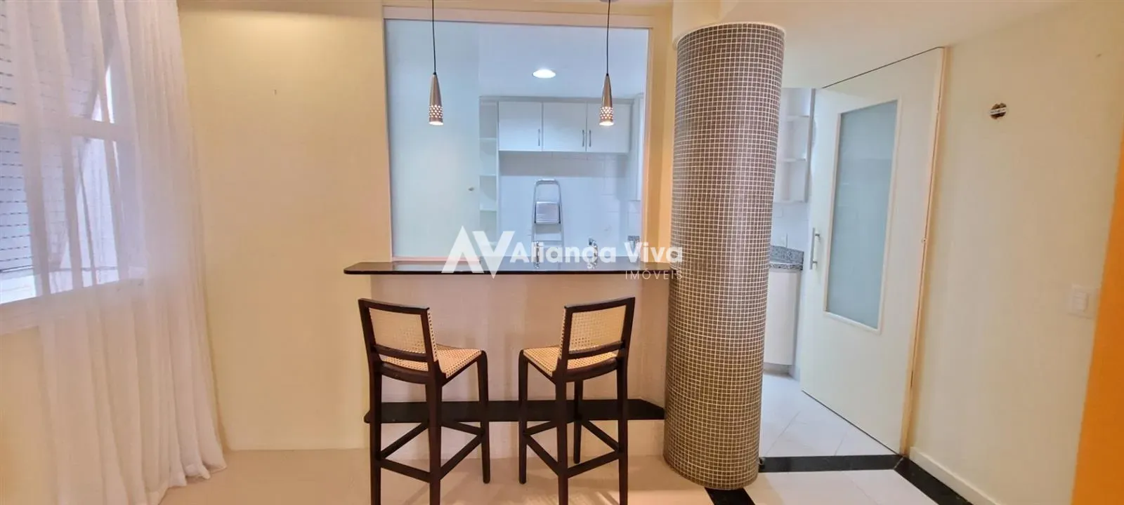 96 m² unfurnished apartment with 2 bedrooms and suite — photo 2