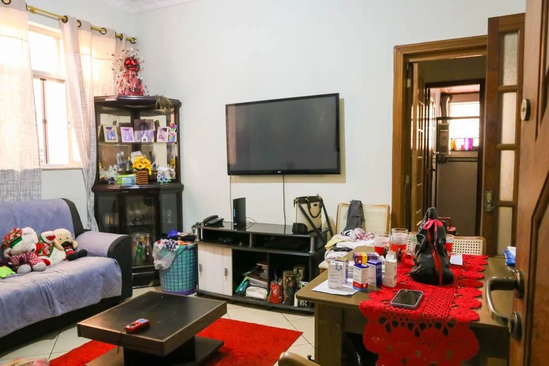 Furnished 2-bedroom apartment with 1 bathroom — photo 22