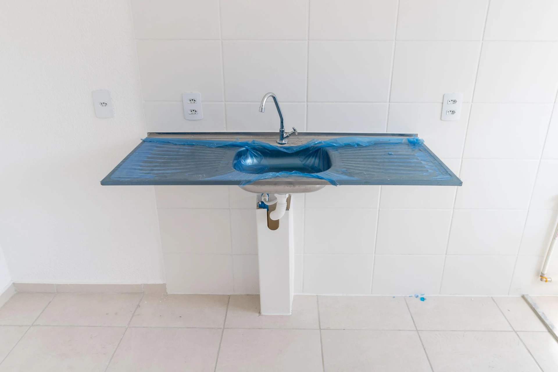 Apartamento de 2 quartos em condomínio com academia — photo 9