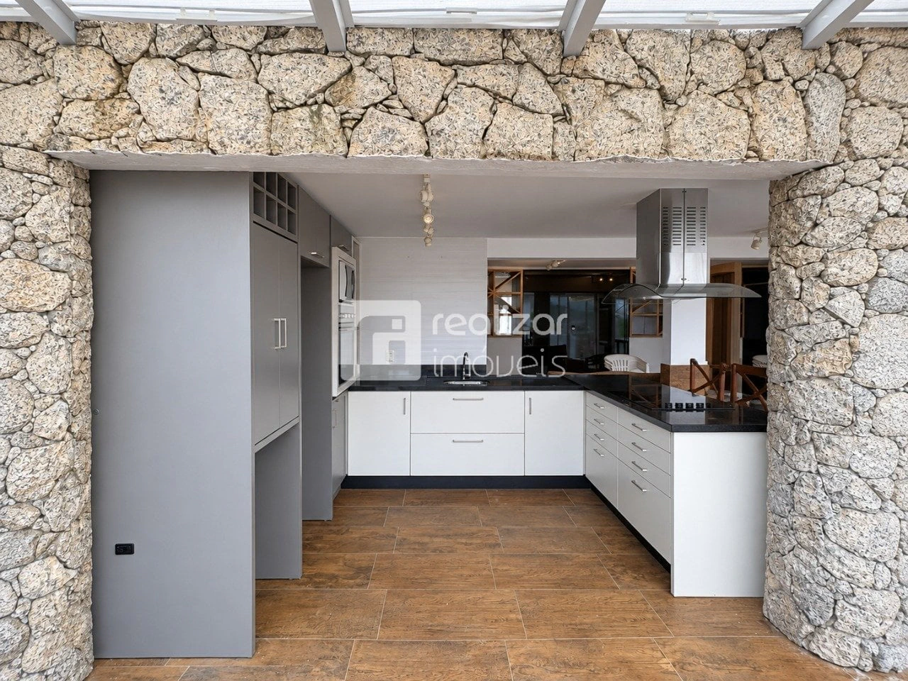 3-bedroom house with a home office in Florianópolis — photo 12
