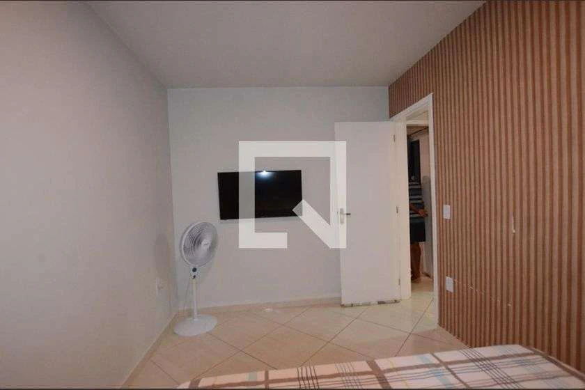 Furnished apartment with 2 bedrooms and a balcony — photo 14