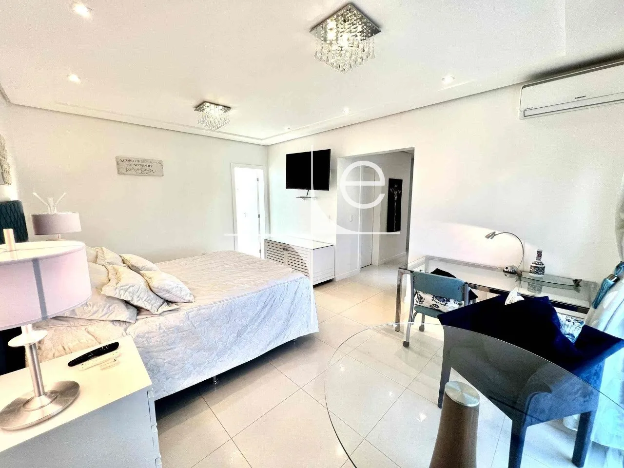 Furnished house with 7 bedrooms and a balcony BBQ — photo 44