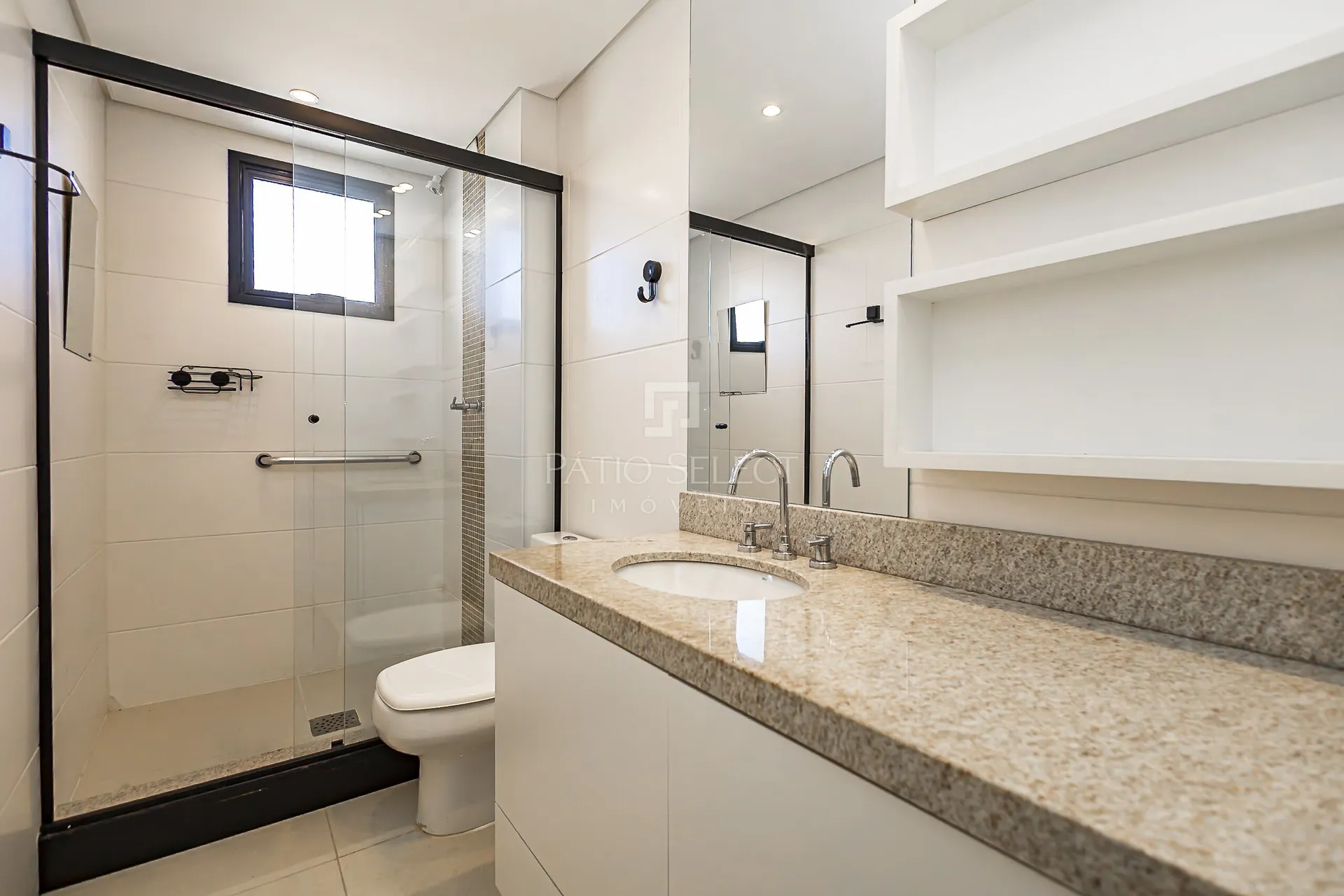 Ванна и 2 спальни: квартира 412 м² — photo 31