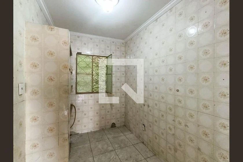 Home office in a 2-bedroom house, 215 m² — photo 48