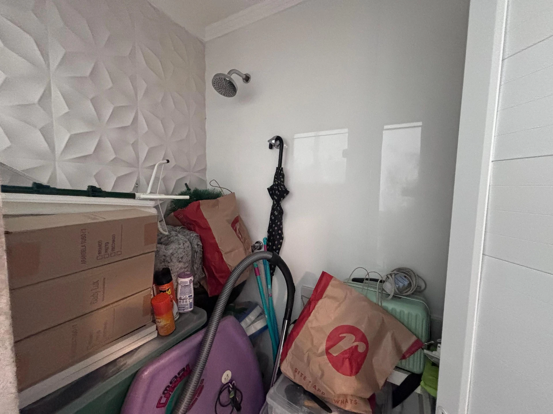 Apartamento mobiliado com 4 quartos e 4 banheiros — photo 29