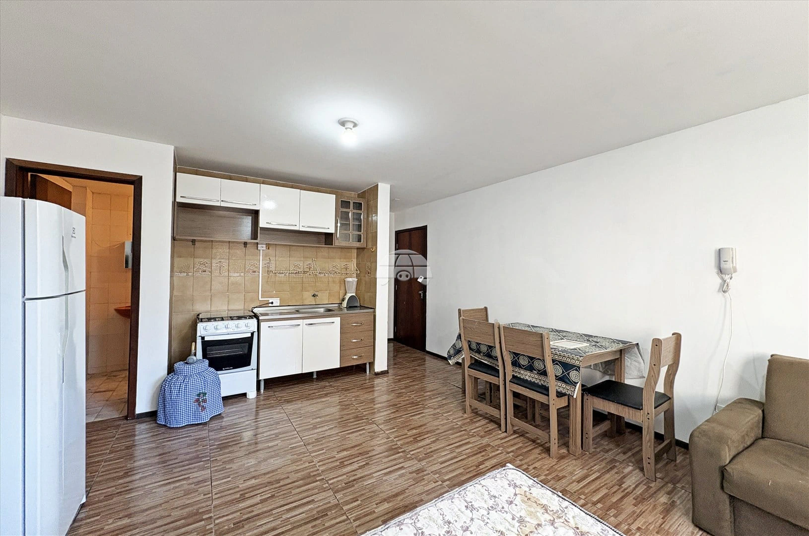 Apartamento mobiliado de 1 quarto com 31 m² e box de vidro — photo 3