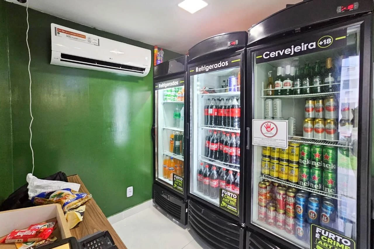 2-bedroom apartment with a walk-in closet in Rio de Janeiro — photo 42
