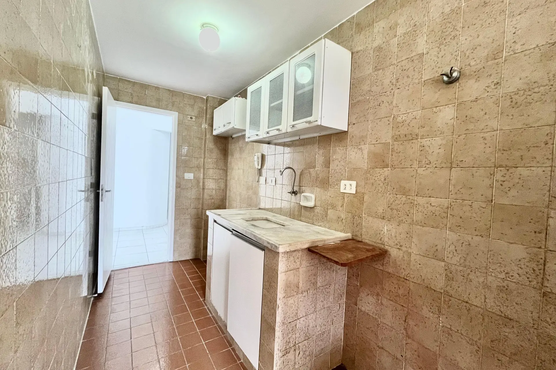 1-bedroom apartment for rent with balcony and parking — photo 32