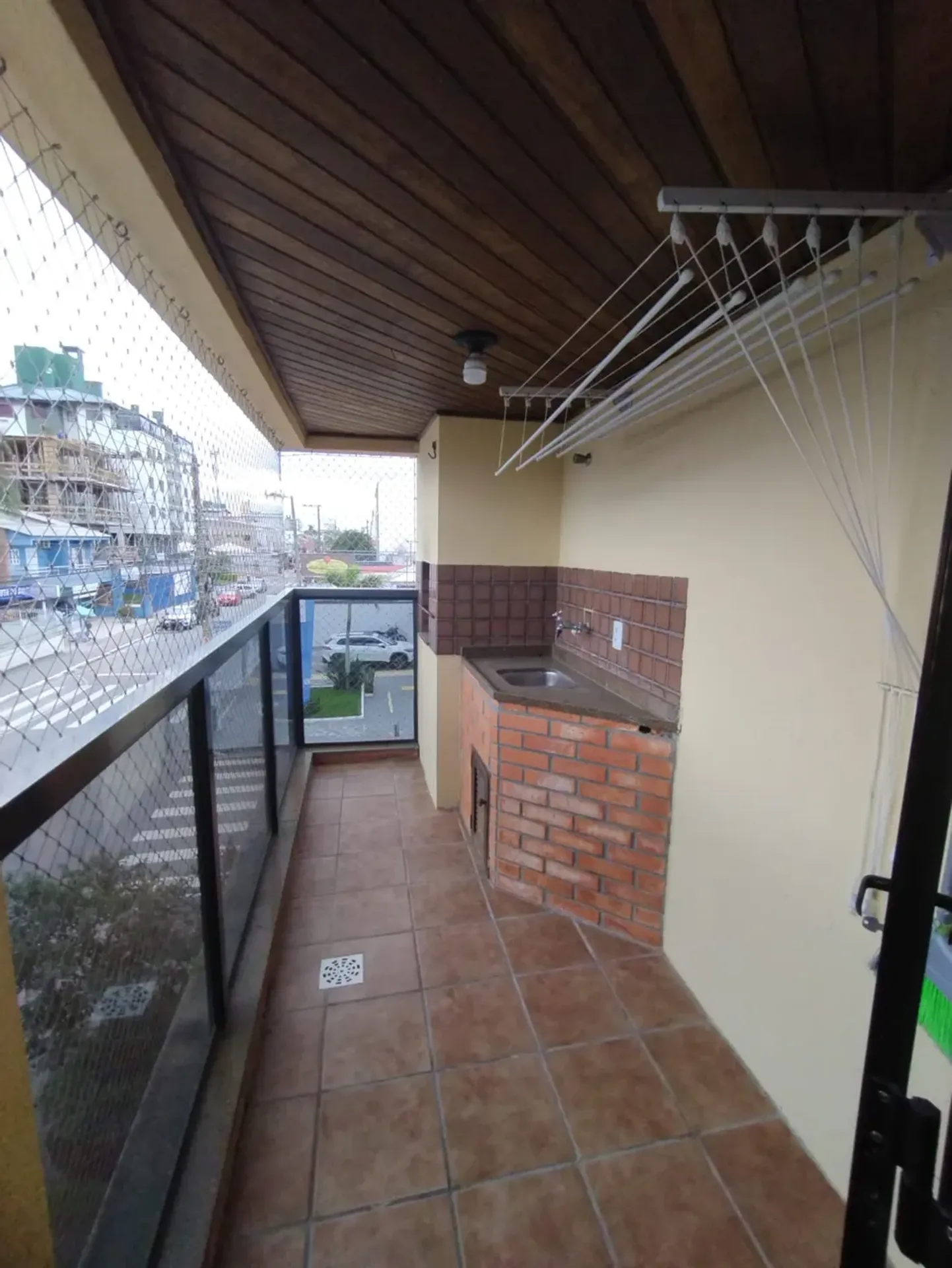 Apartamento en 1er piso de 1 dormitorio con plaza cubierta — photo 5