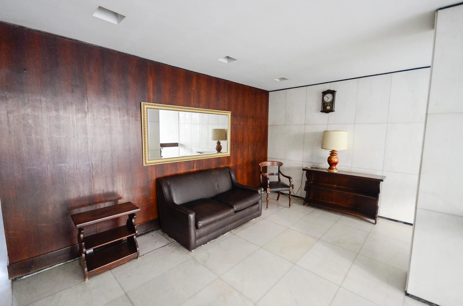 Apartamento mobiliado, 55 m², com janelas do piso ao teto — photo 12