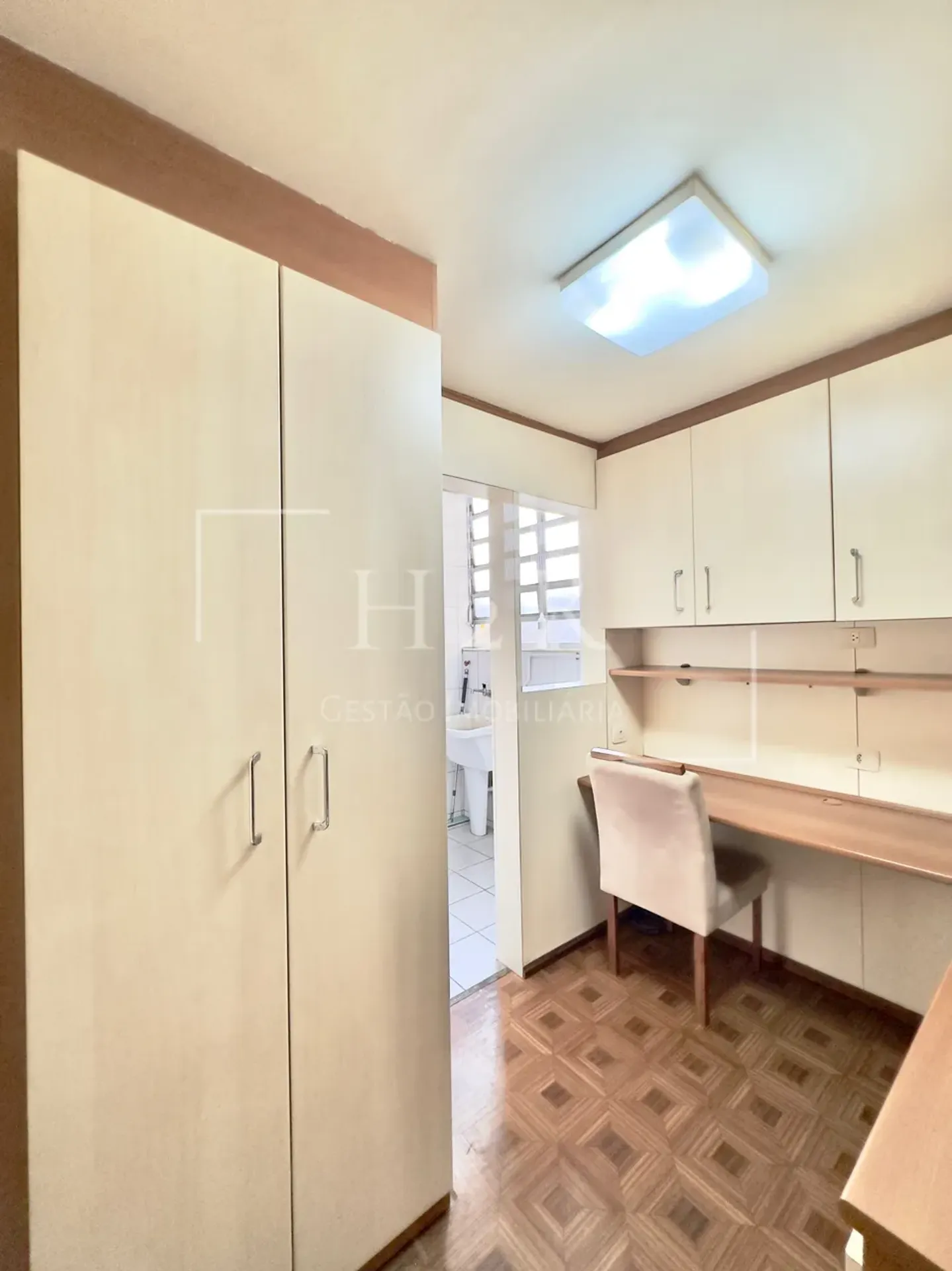 Apartment, 130 m², with a home office — photo 28