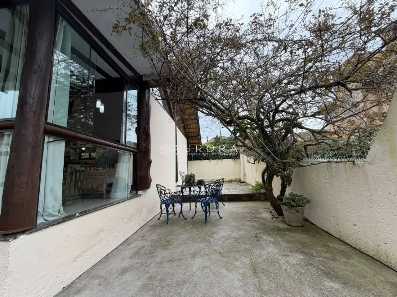 3-bedroom house with a washing machine — photo 27