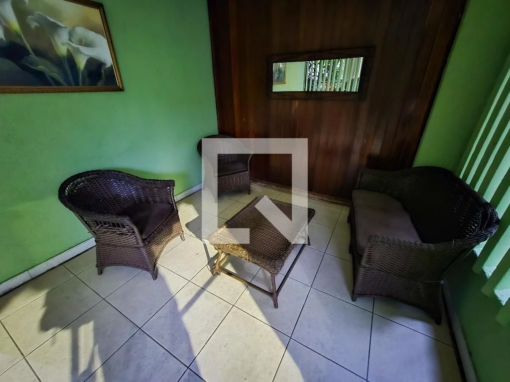 Furnished apartment with 2 bedrooms and 1 bathroom — photo 8