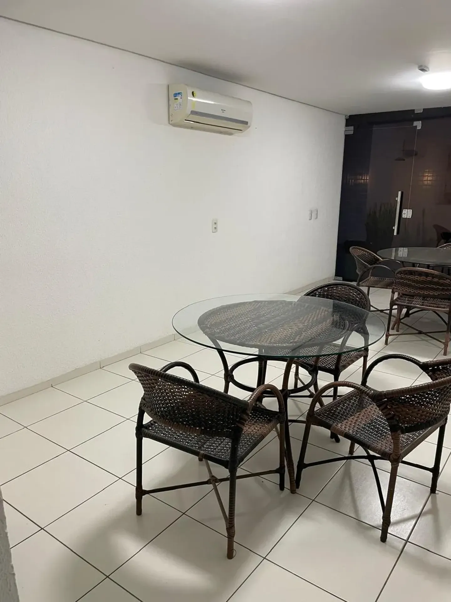 Apartamento de 3 quartos com varanda e 1 suíte — photo 9