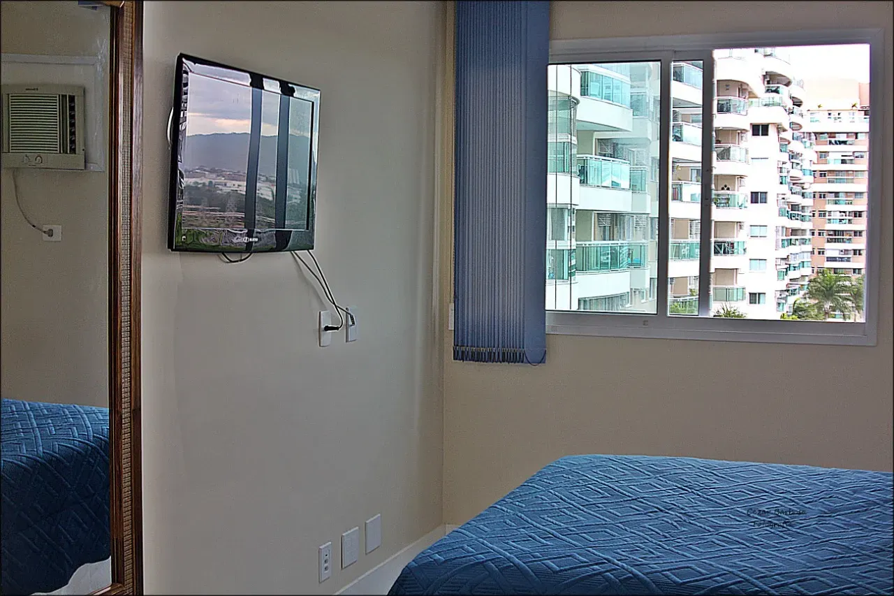 2-bedroom apartment with enclosed balcony and 2 baths — photo 15