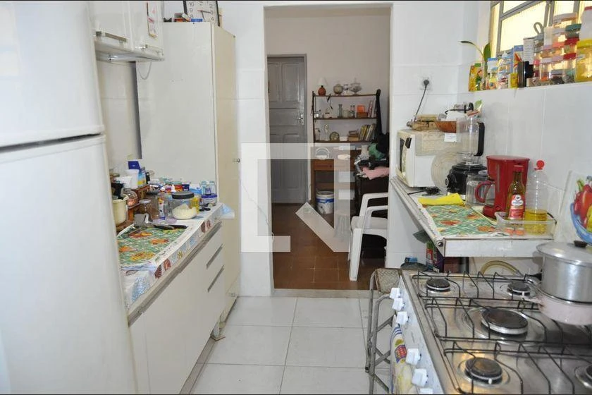 3-bedroom house with a home office — photo 2