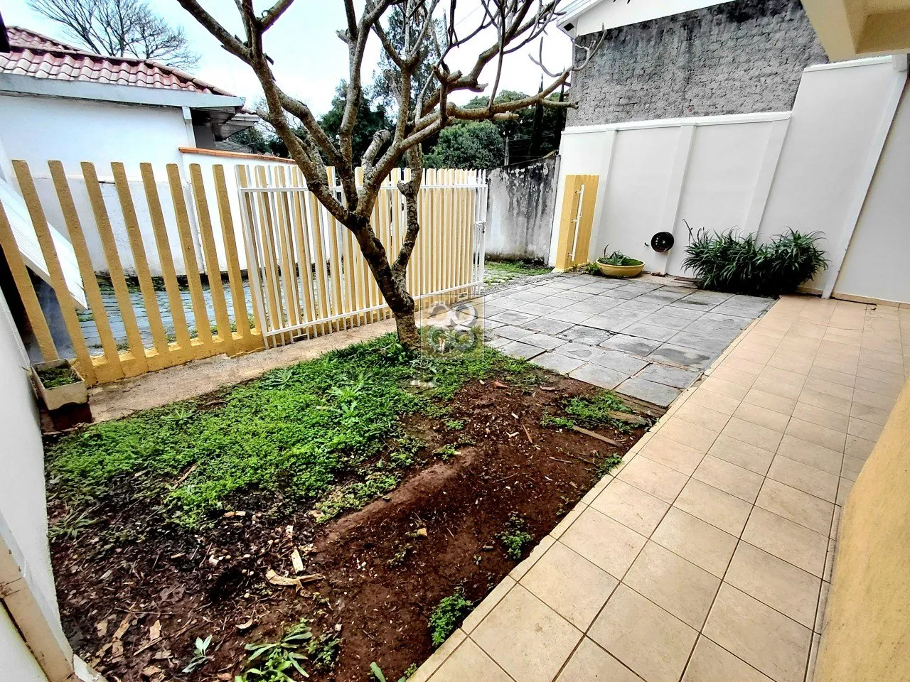 Townhouse with 3 bedrooms and a covered BBQ area — photo 14