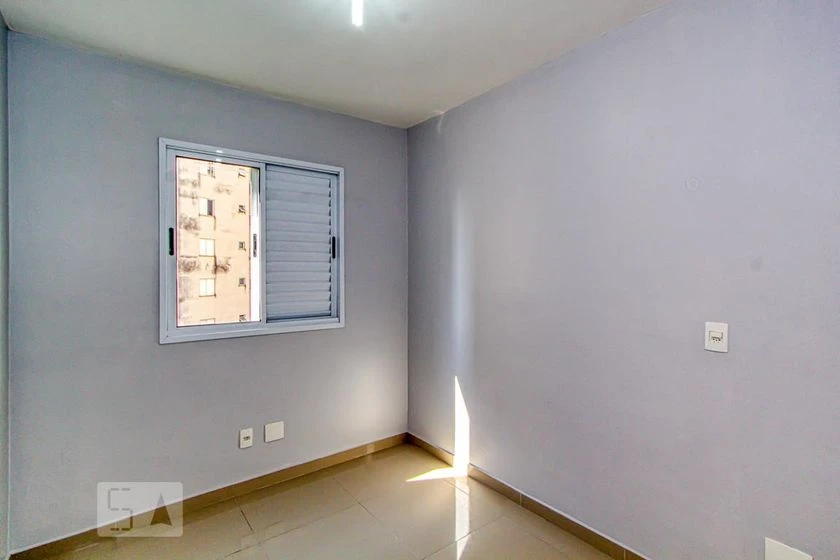 Unfurnished apartment with 2 bedrooms and a balcony — photo 13