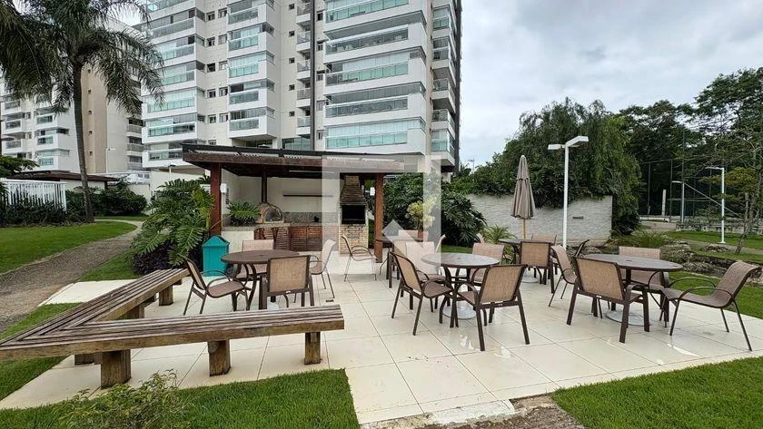 Furnished apartment, 85 m², with a water view — photo 12