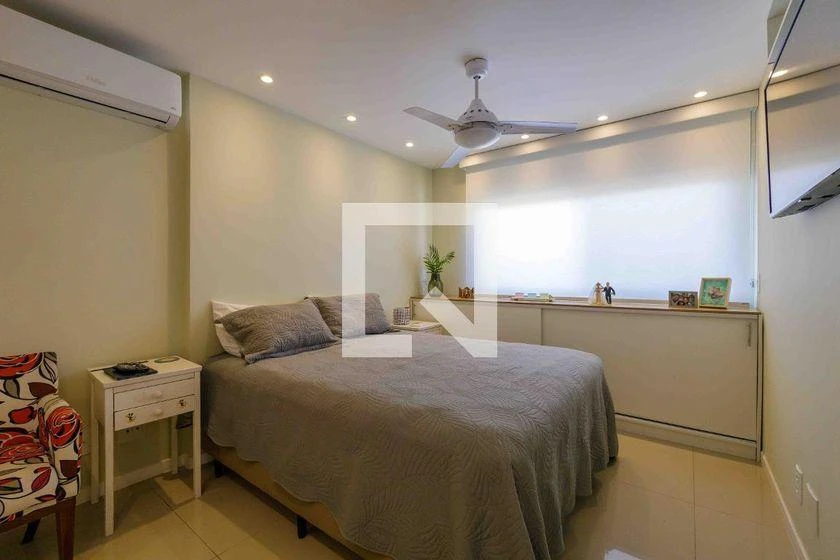 Furnished 3-bedroom apartment with 264 m² — photo 14