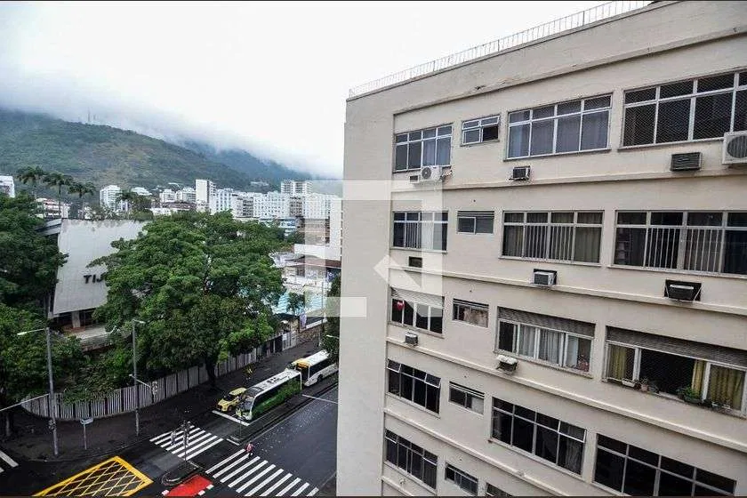 Apartamento, 100 m², com vista para as montanhas — photo 2