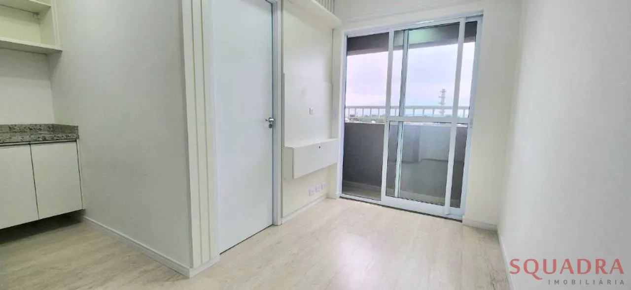 Apartamento mobiliado de 2 quartos no 10º andar — photo 2