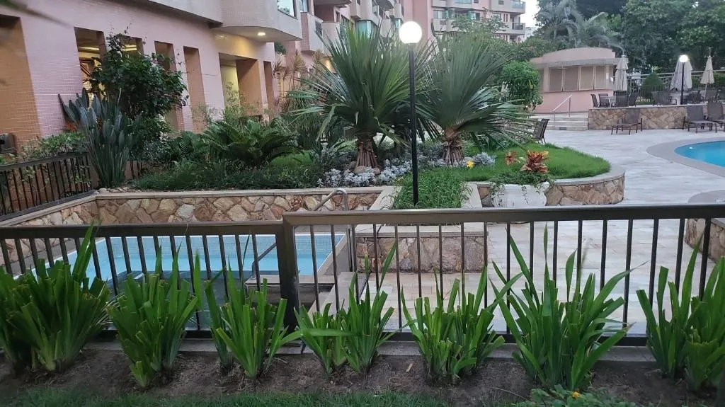 Rental apartment with 2 bedrooms, balcony and 1 parking spot — photo 6