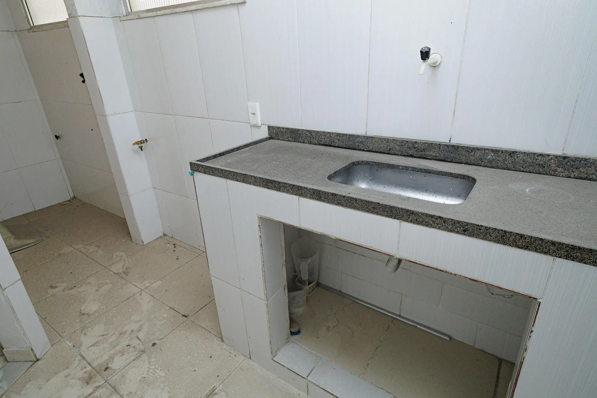 Apartamento para aluguel com 2 quartos e 1 banheiro — photo 3