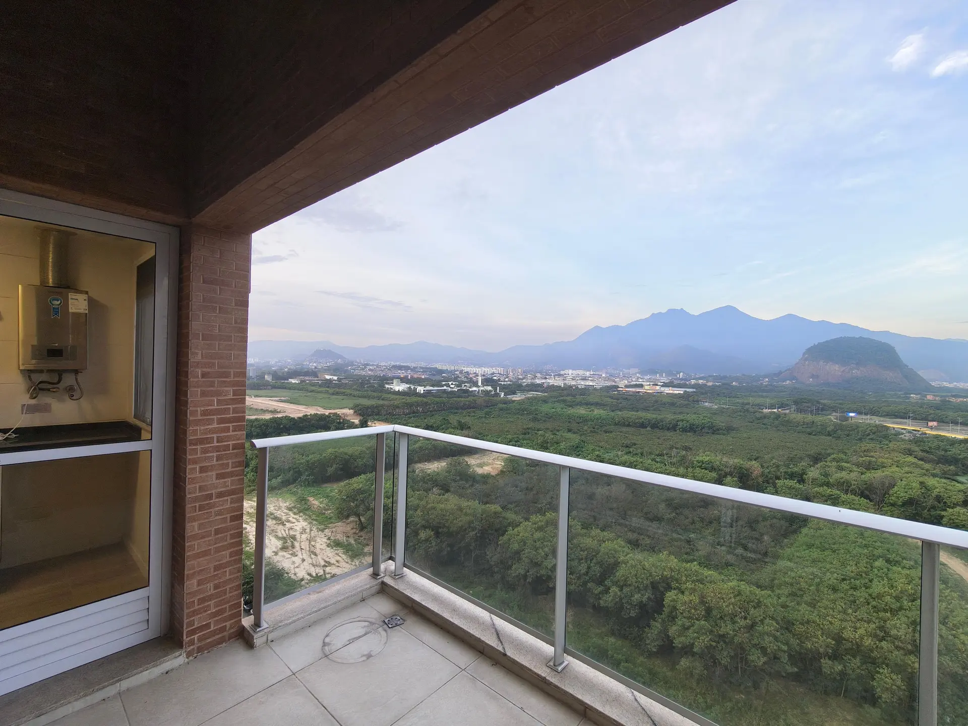 Apartamento mobiliado com 2 quartos e 3 banheiros — photo 6