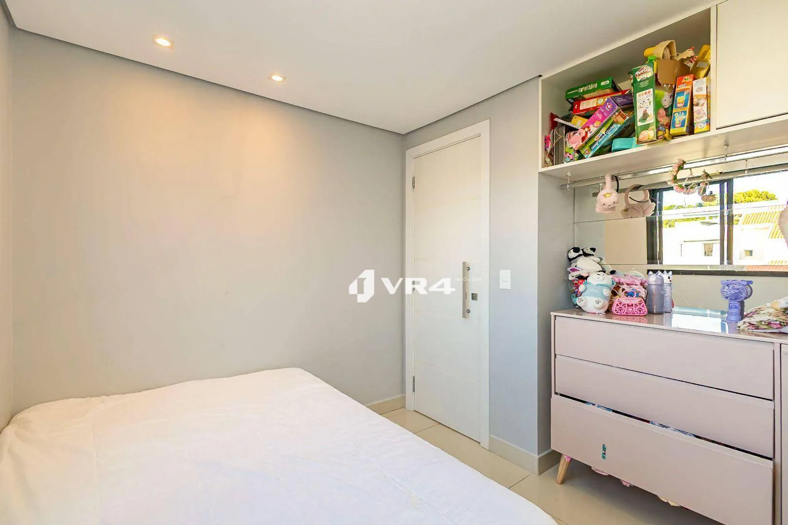 Furnished house with 3 bedrooms and an open kitchen — photo 31