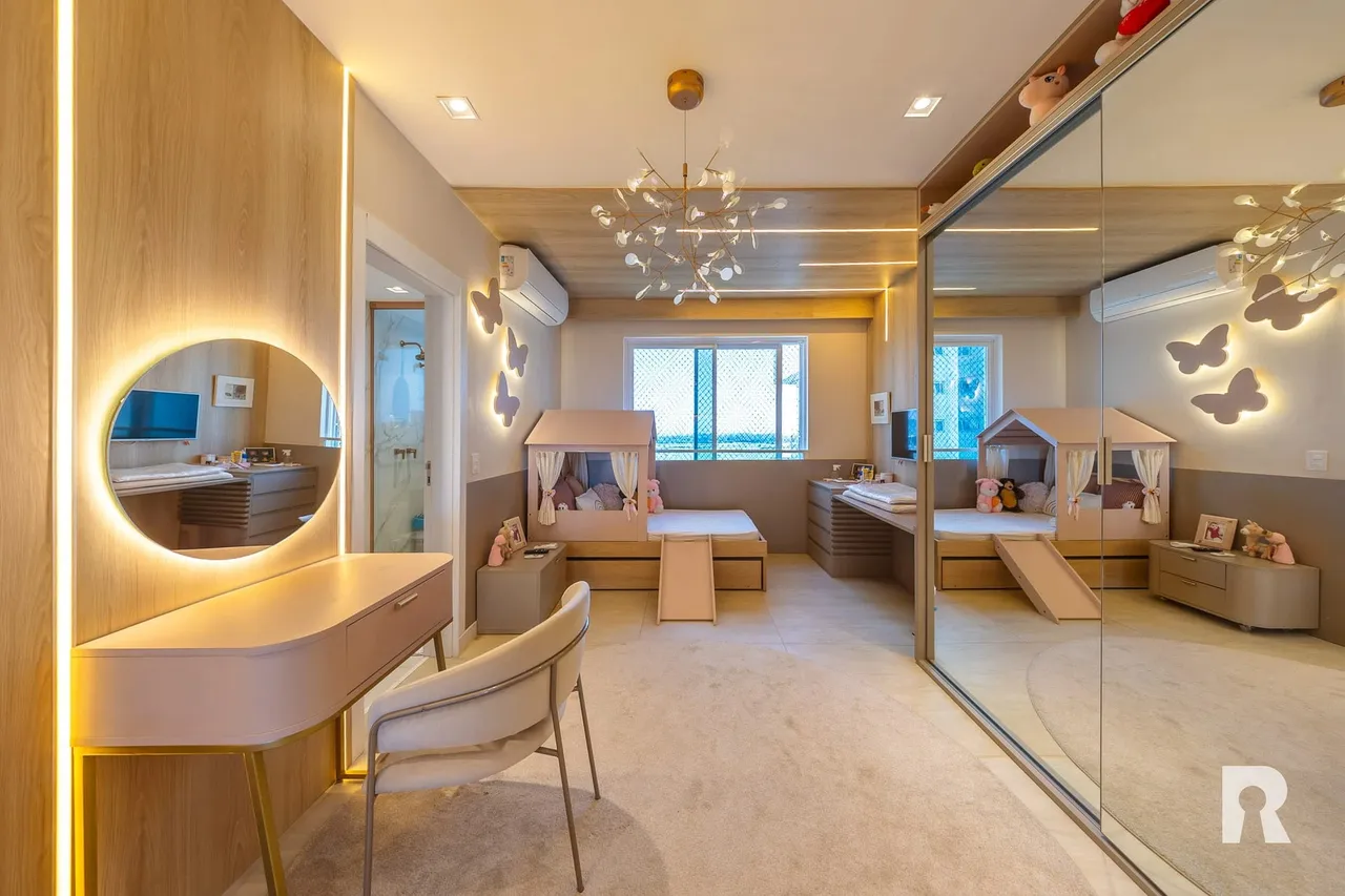 Apartamento mobiliado com 3 quartos e 4 banheiros — photo 18