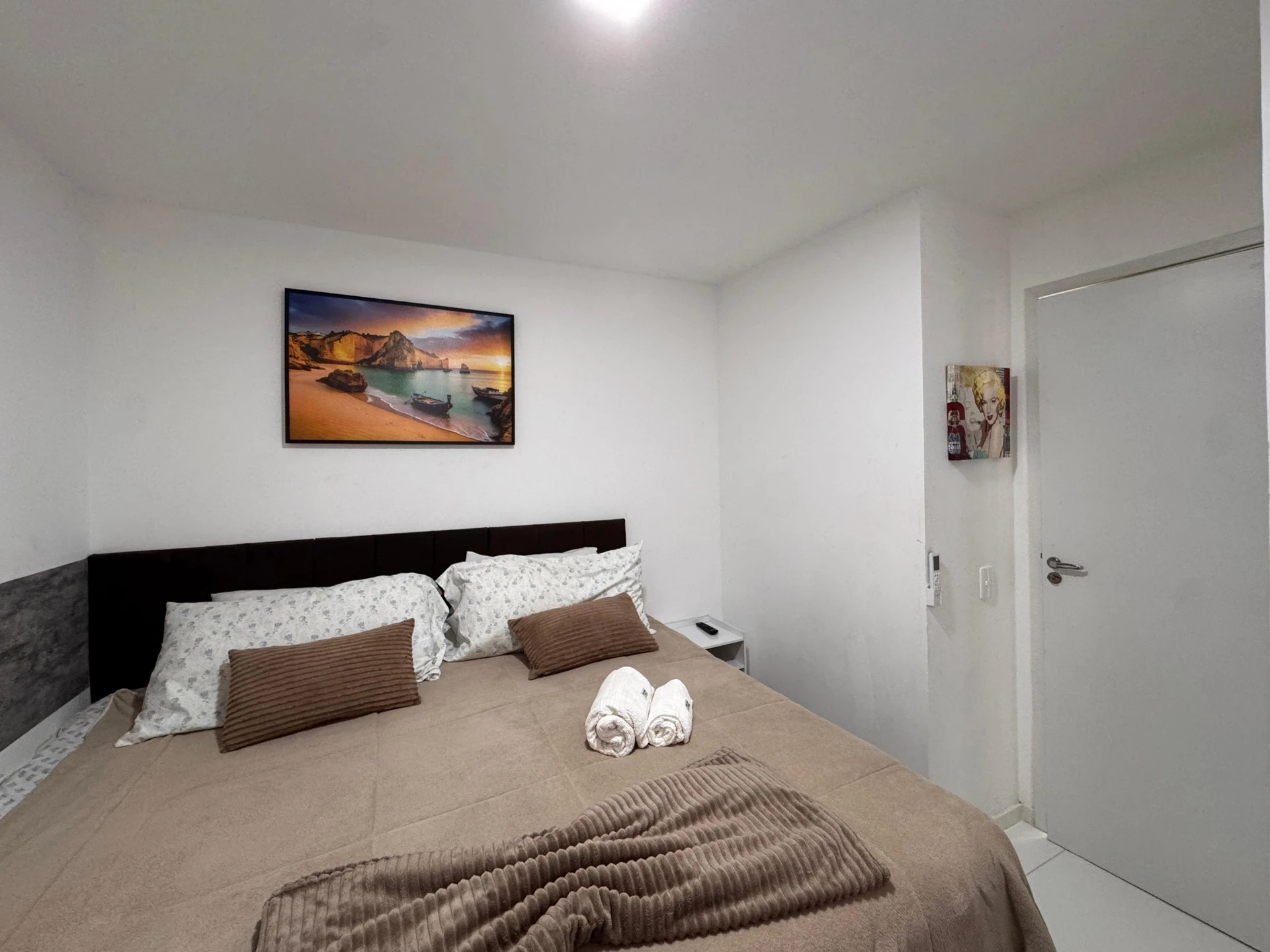 2-bedroom apartment in a building with a sauna — photo 16