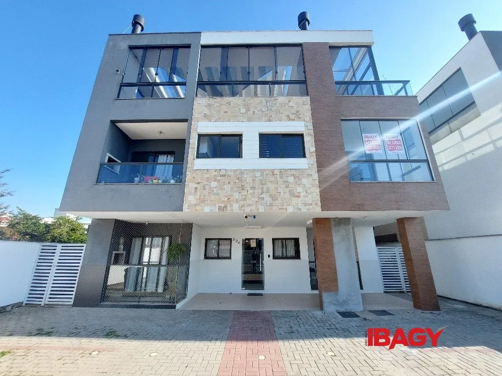 2-bedroom apartment, 1 with its own bathroom, 70 m²