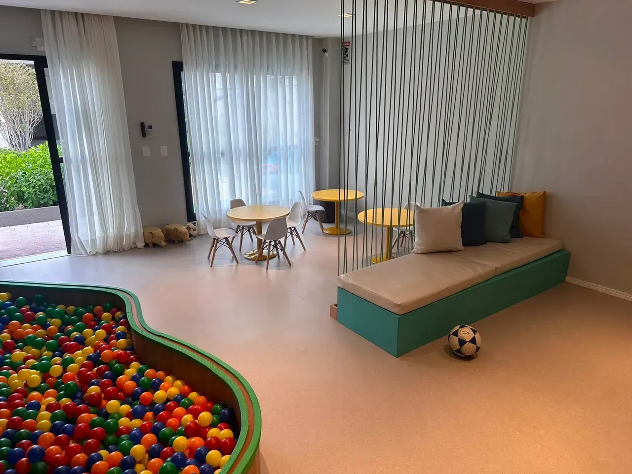 Apartamento mobiliado de 2 quartos com jardim — photo 18