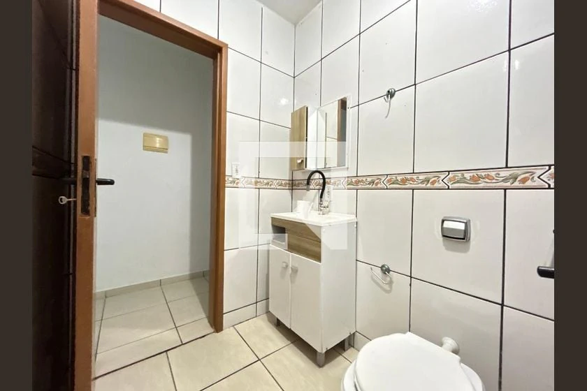 2-bedroom house with a washing machine in Florianópolis — photo 23