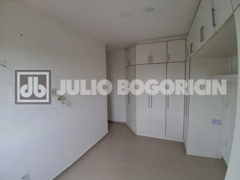 3-bedroom apartment with private balcony and BBQ — photo 22