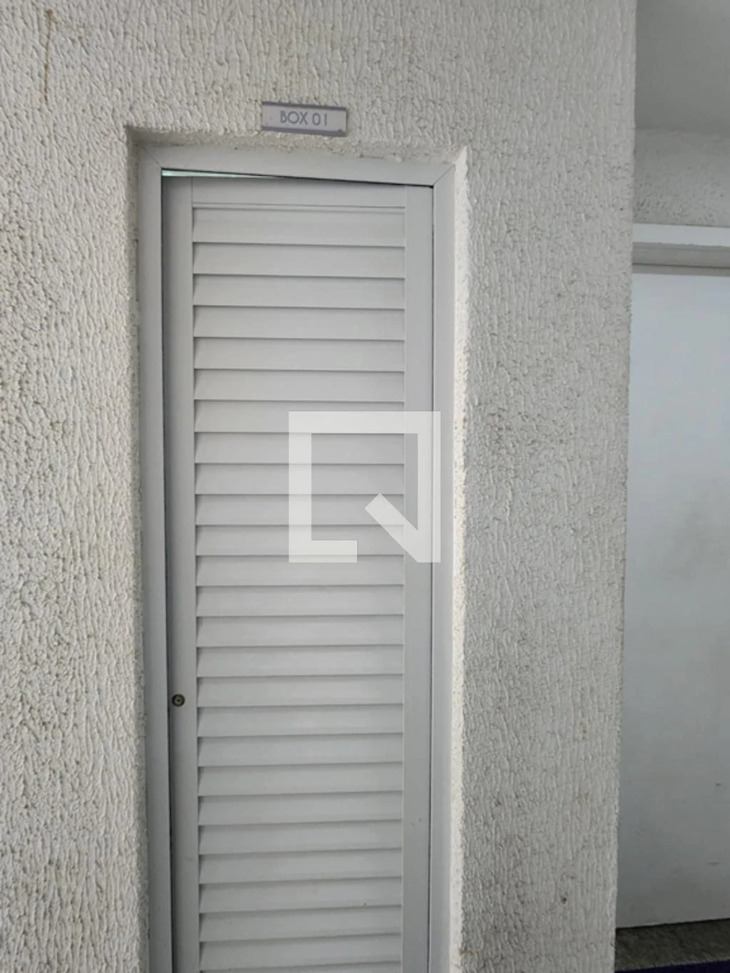 Furnished apartment, 90 m², with a grill on the balcony — photo 57