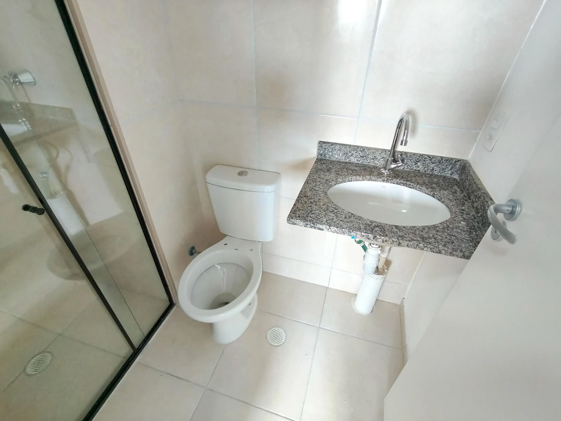 3-bedroom apartment with a water view in Rio de Janeiro — photo 34